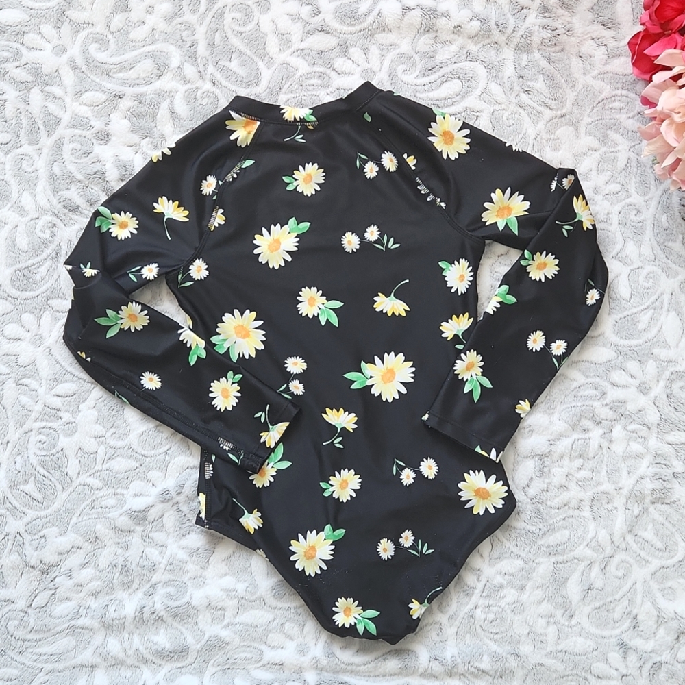 Old Navy girls swimsuit size L (10-12)